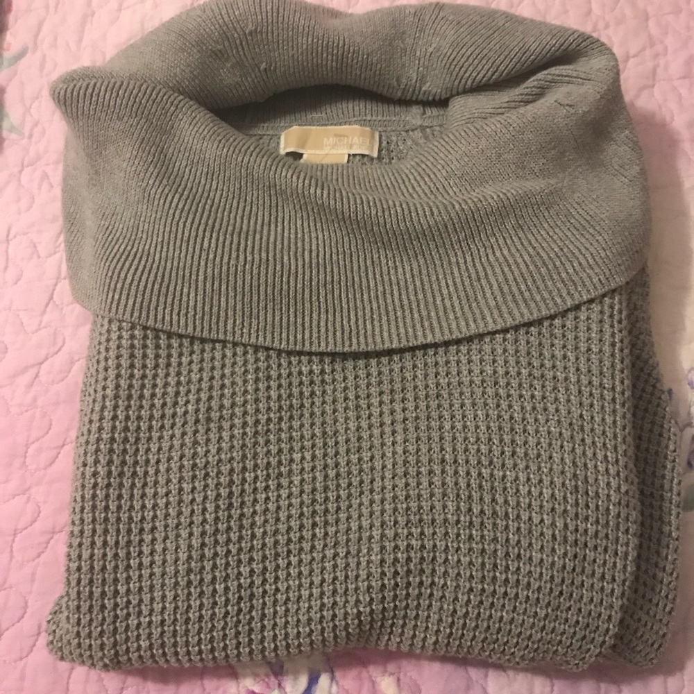 Michael Kors Sweater - Picture 6 of 8